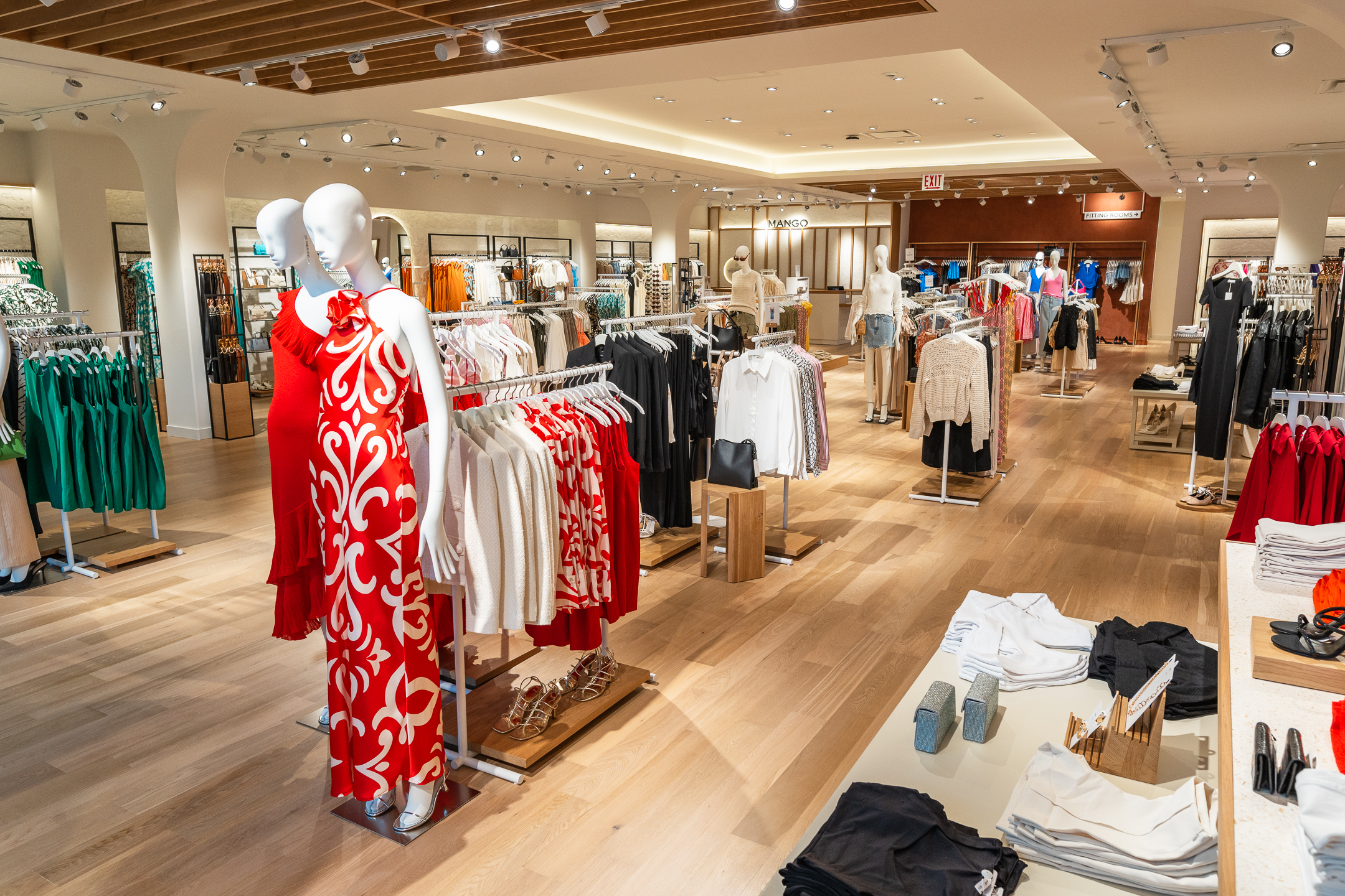 Look inside Mango in Galleria Dallas as Spanish retailer opens its first  U.S. stores